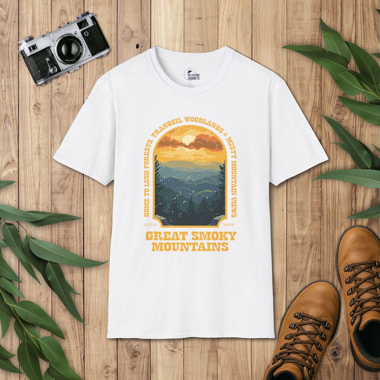 Great Smoky Mountain National Park Retro Arch T-Shirt