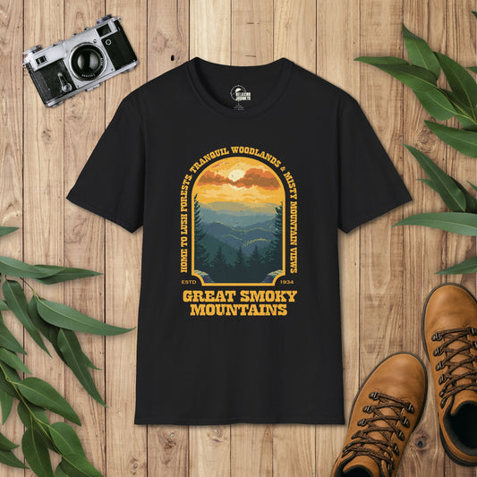 Great Smoky Mountain National Park Retro Arch T-Shirt