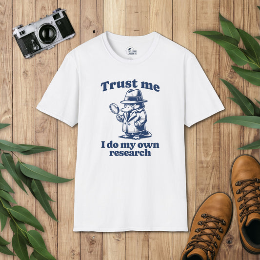 Platypus Retro Cartoon I do my own research Graphic T-Shirt